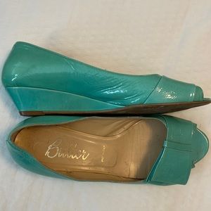 cute low wedge shoes in turquoise with bow detail Made by Butter in Italy.